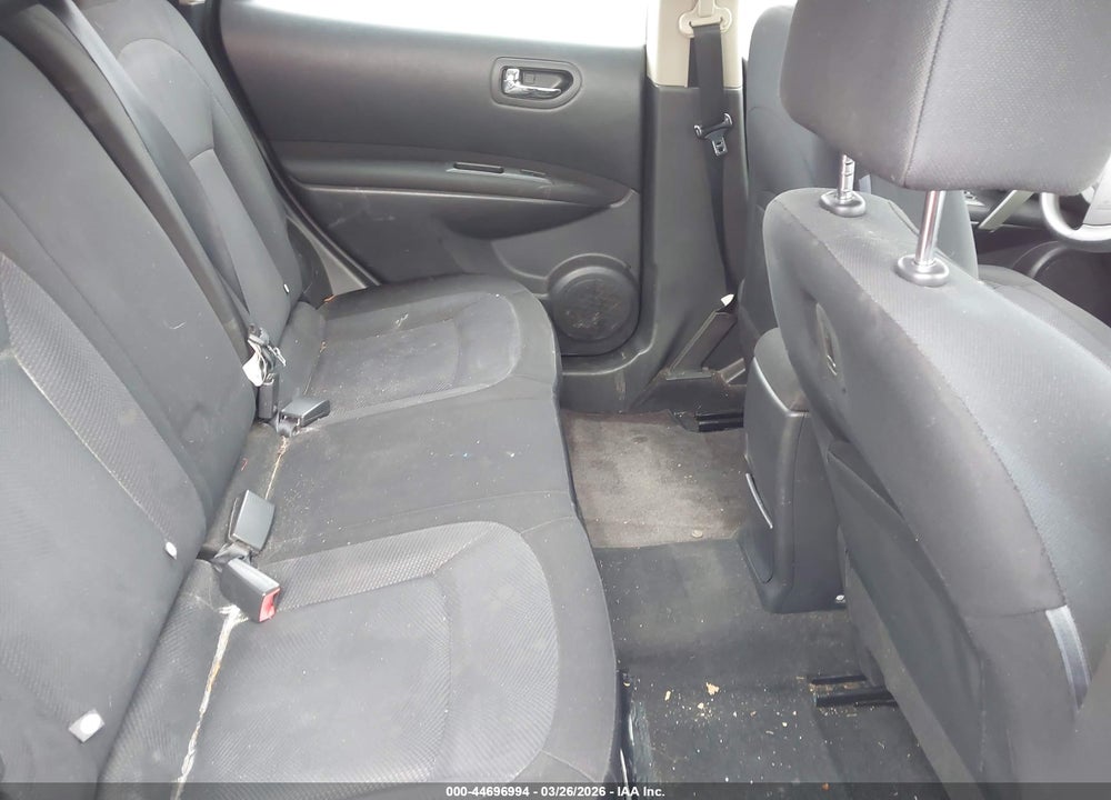 2014 NISSAN ROGUE SELECT S VIN: JN8AS5MV7EW707056
