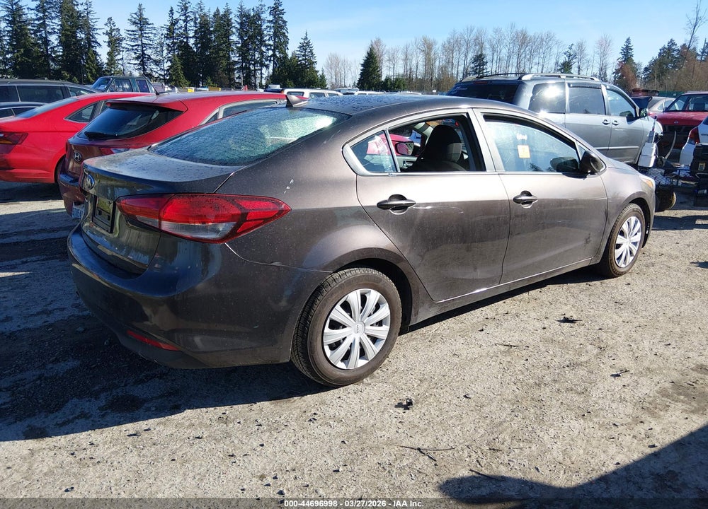 2017 KIA FORTE LX VIN: 3KPFK4A75HE109287