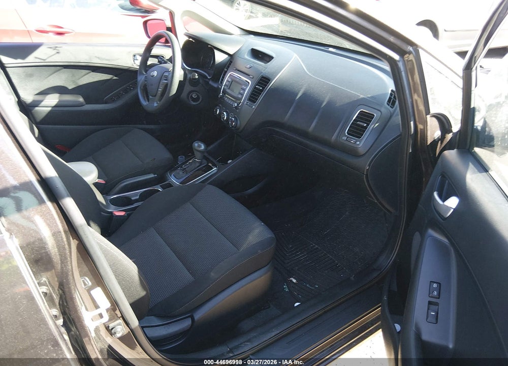 2017 KIA FORTE LX VIN: 3KPFK4A75HE109287
