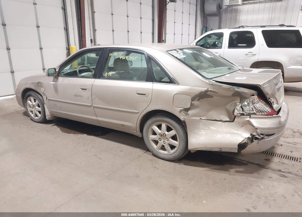 2002 TOYOTA AVALON XLS VIN: 4T1BF28B52U216300
