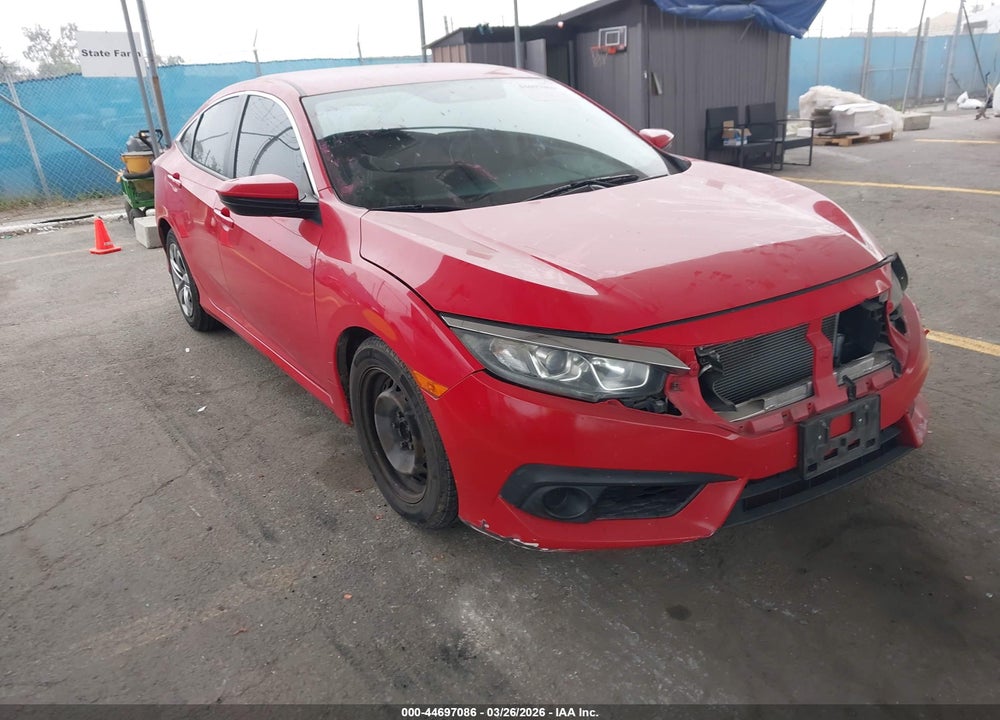 2018 HONDA CIVIC LX VIN: 2HGFC2F69JH511438