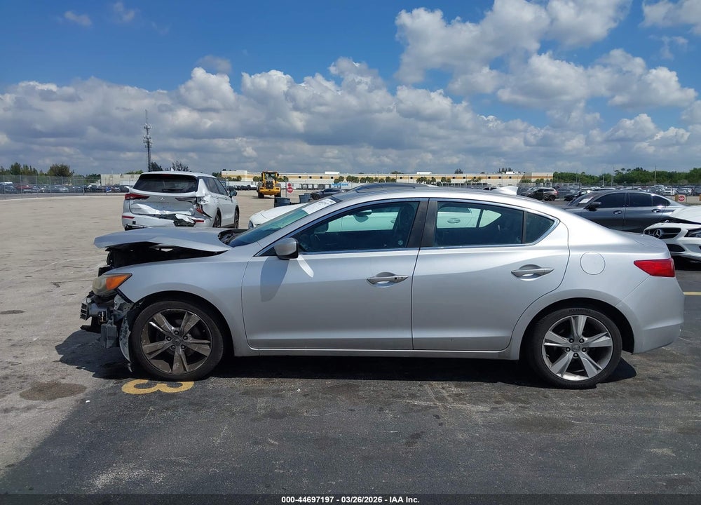 2014 ACURA ILX 2.0L VIN: 19VDE1F3XEE008964