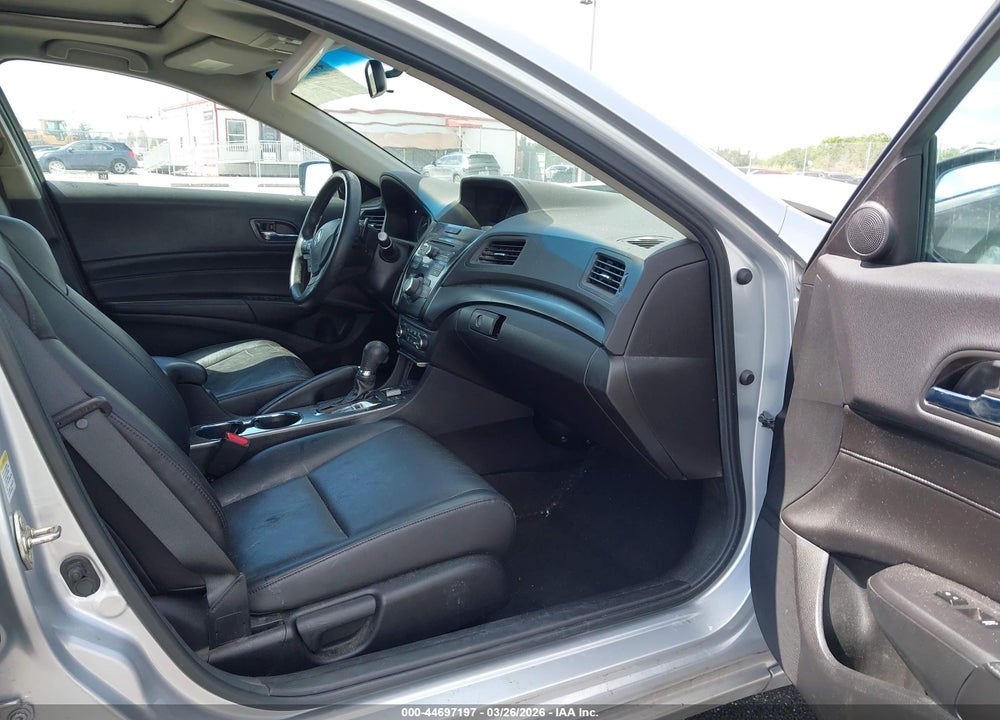 2014 ACURA ILX 2.0L VIN: 19VDE1F3XEE008964