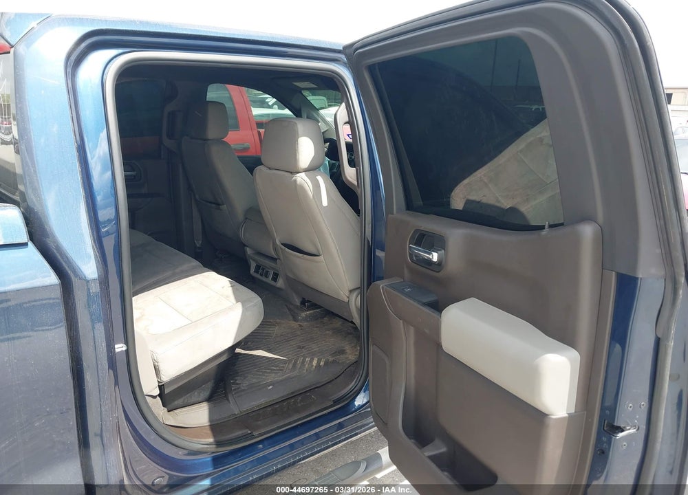 2021 CHEVROLET SILVERADO 1500 4WD  SHORT BED LT VIN: 3GCUYDED6MG467907