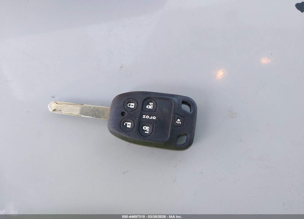 2011 HONDA ODYSSEY EX VIN: 5FNRL5H42BB101273