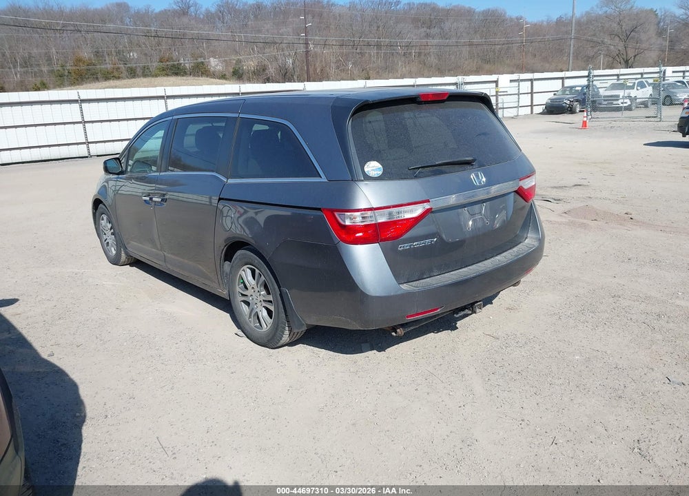 2011 HONDA ODYSSEY EX VIN: 5FNRL5H42BB101273