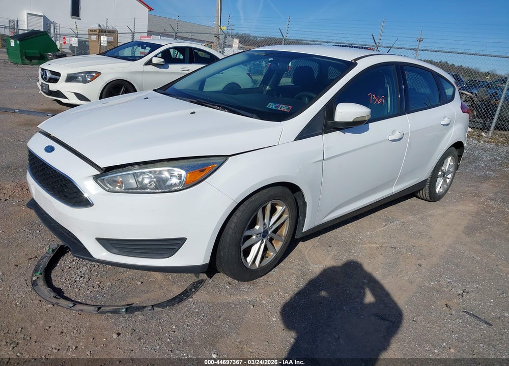 2015 FORD FOCUS SE VIN: 1FADP3K24FL288941