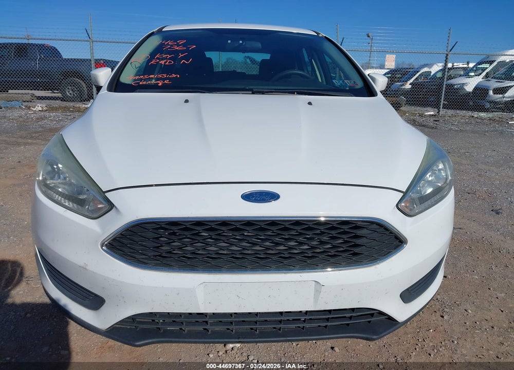 2015 FORD FOCUS SE VIN: 1FADP3K24FL288941