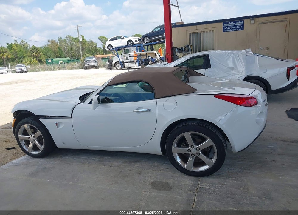 2007 PONTIAC SOLSTICE VIN: 1G2MB35B67Y110946