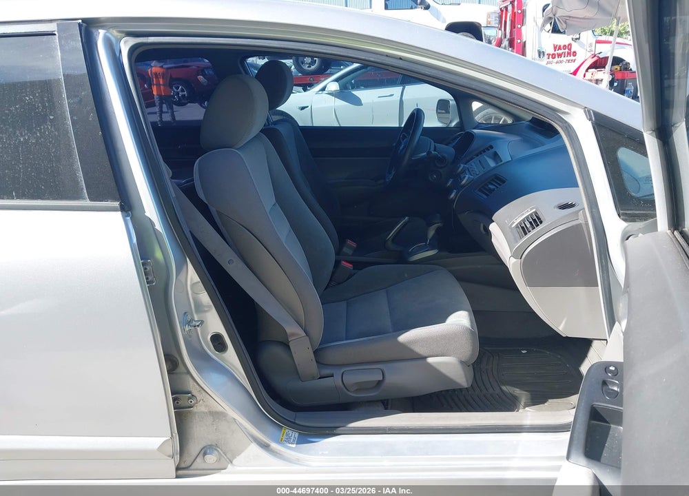 2009 HONDA CIVIC LX VIN: 2HGFA16569H323379