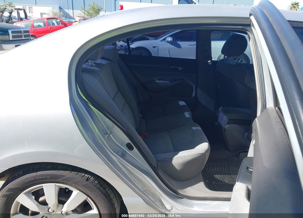 2009 HONDA CIVIC LX VIN: 2HGFA16569H323379