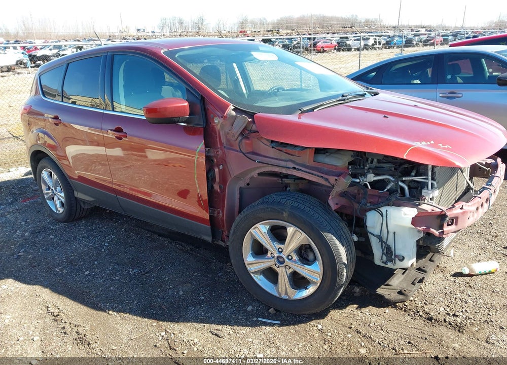 2015 FORD ESCAPE SE VIN: 1FMCU0GX2FUB92569