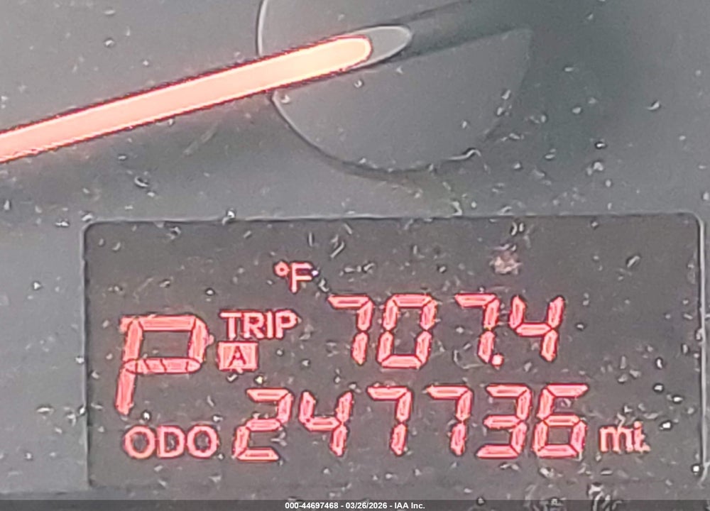 2015 KIA SORENTO LX VIN: 5XYKT3A6XFG590778
