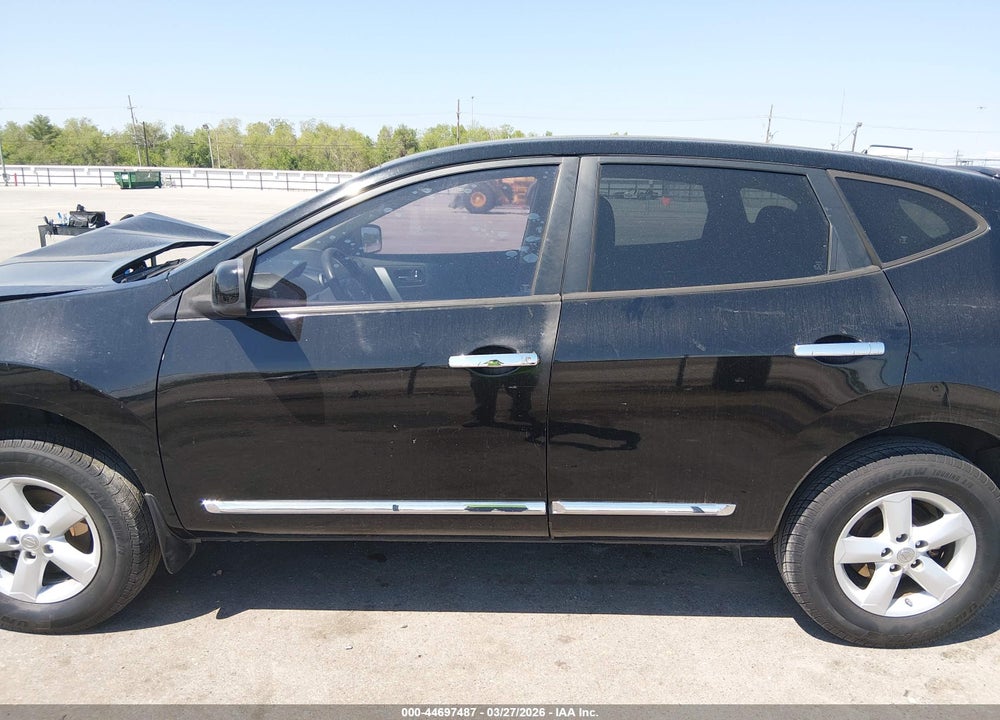 2013 NISSAN ROGUE S VIN: JN8AS5MV6DW107188