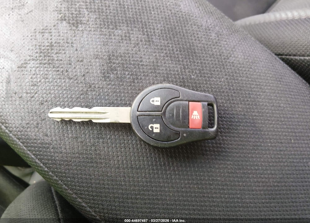 2013 NISSAN ROGUE S VIN: JN8AS5MV6DW107188