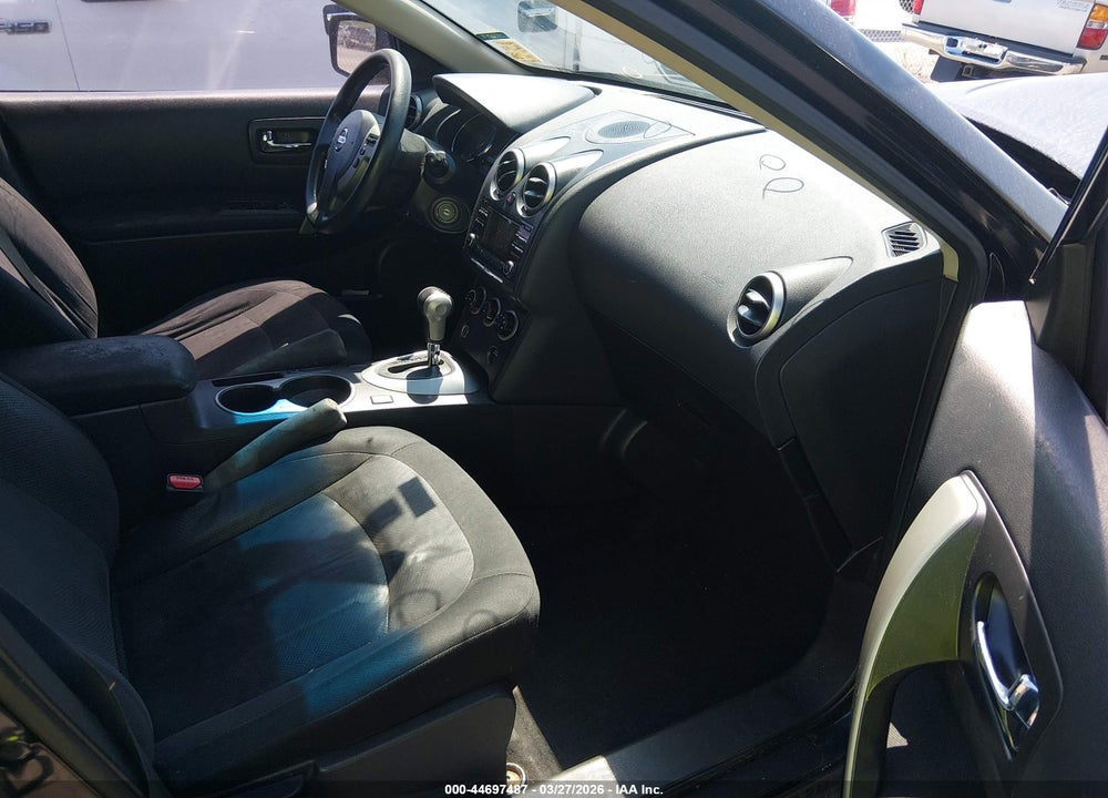 2013 NISSAN ROGUE S VIN: JN8AS5MV6DW107188