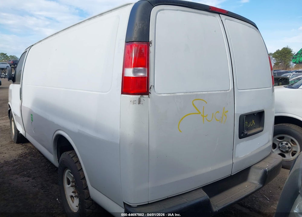 2017 CHEVROLET EXPRESS 2500 WORK VAN VIN: 1GCWGAF11H1315956