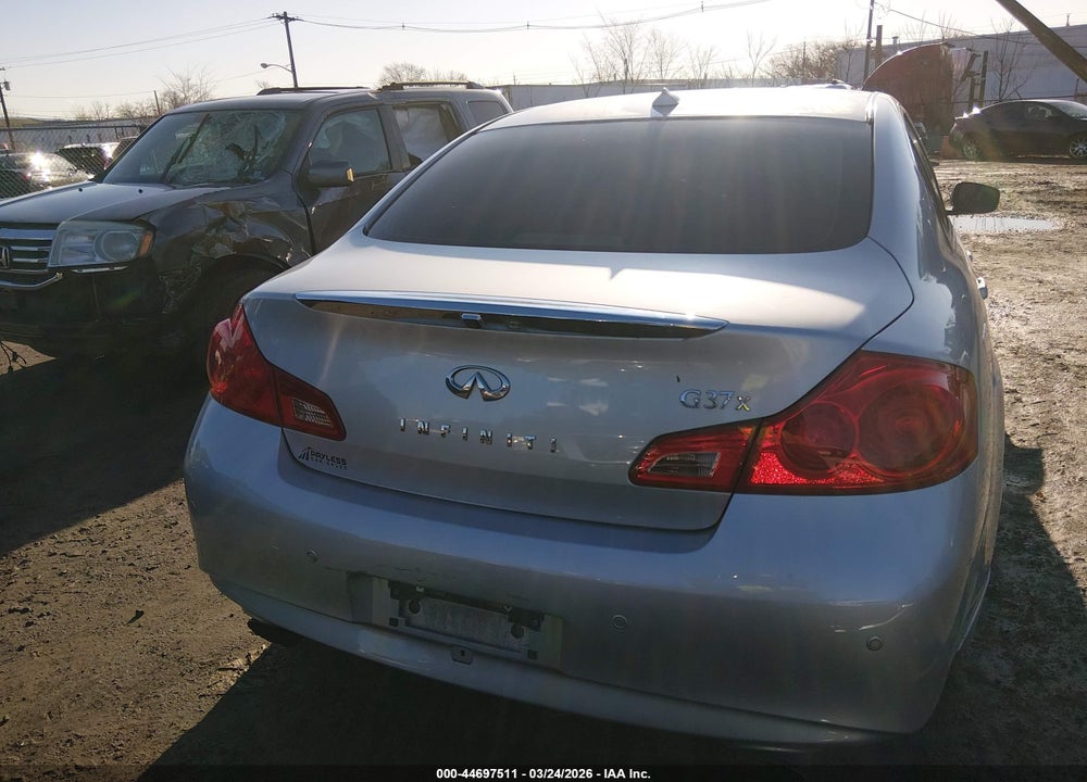 2013 INFINITI G37X VIN: JN1CV6AR7DM767876
