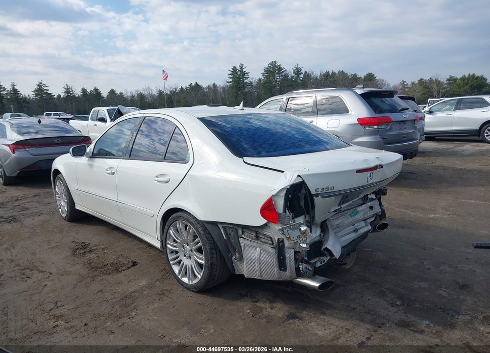 2007 MERCEDES-BENZ E 350 VIN: WDBUF56X17B021972