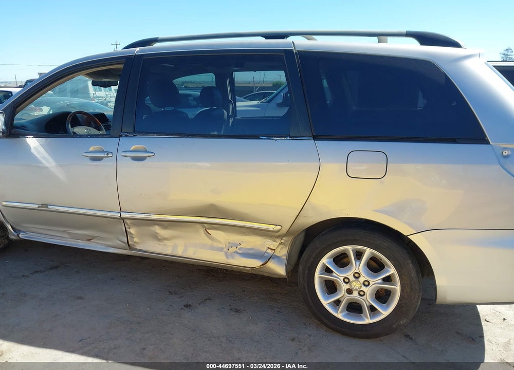 2006 TOYOTA SIENNA XLE LIMITED VIN: 5TDBA22C76S061022