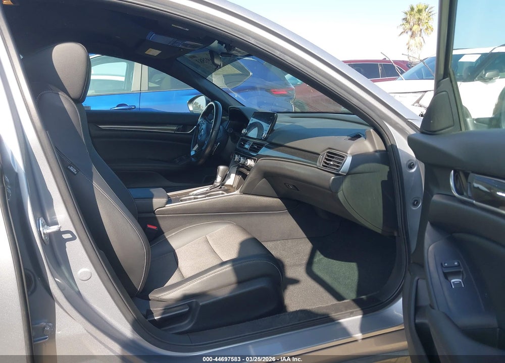 2022 HONDA ACCORD SPORT VIN: 1HGCV1F33NA070326