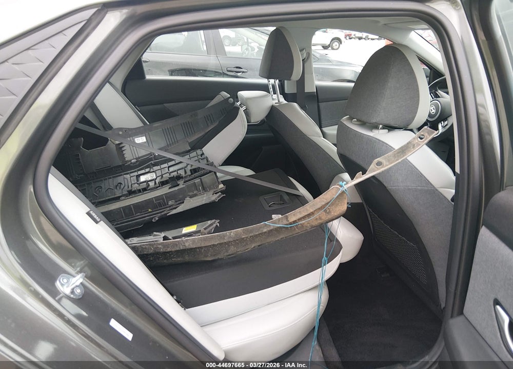 2025 HYUNDAI ELANTRA LIMITED VIN: KMHLP4DG3SU004980