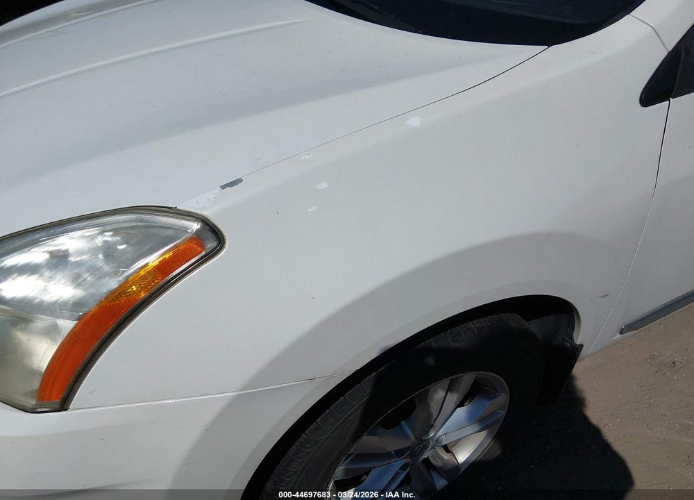 2013 NISSAN ROGUE SV VIN: JN8AS5MV6DW645261