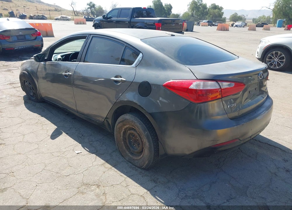 2014 KIA FORTE EX VIN: KNAFX4A8XE5115357