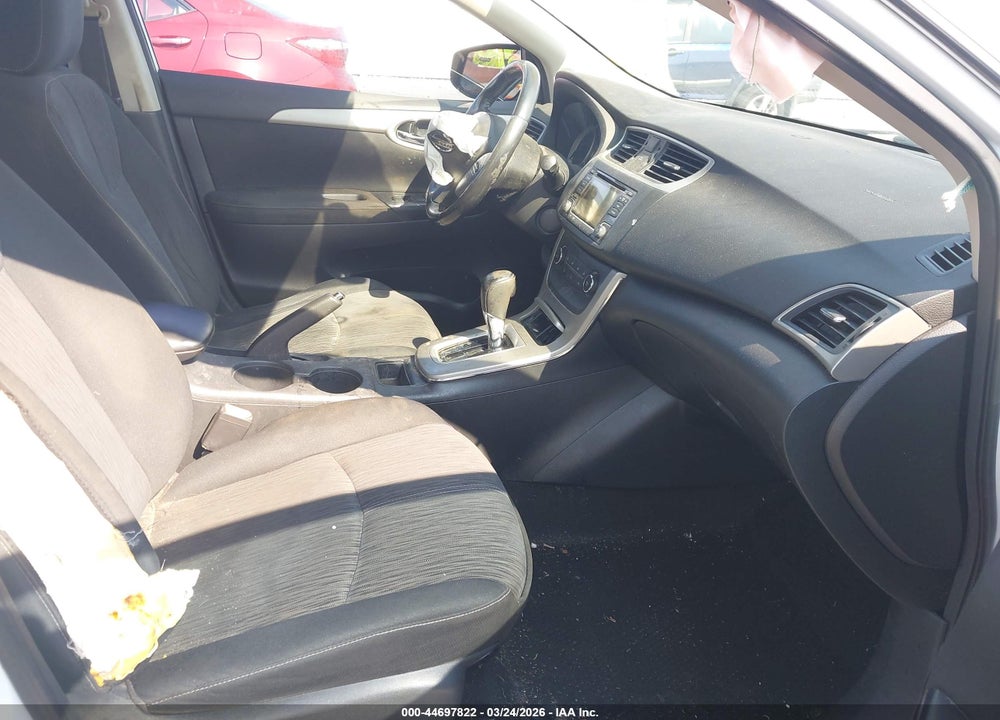 2015 NISSAN SENTRA SV VIN: 3N1AB7AP7FY363755