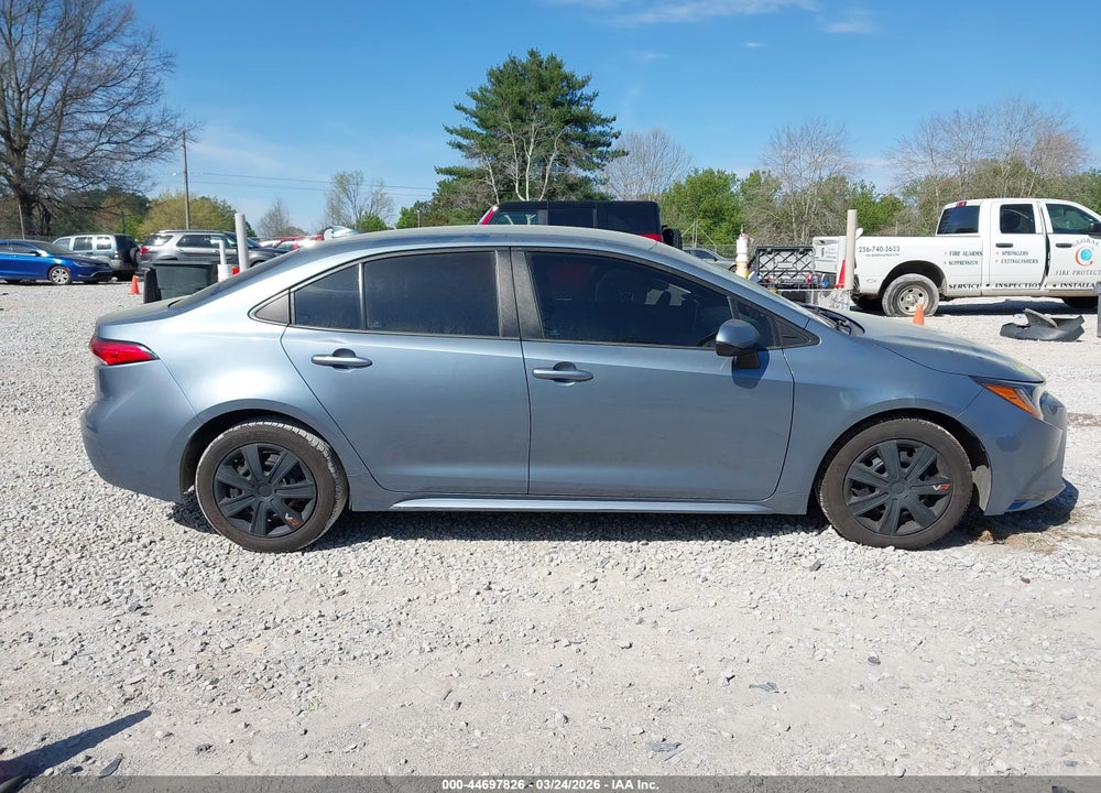 2020 TOYOTA COROLLA LE VIN: 5YFEPRAE5LP060902
