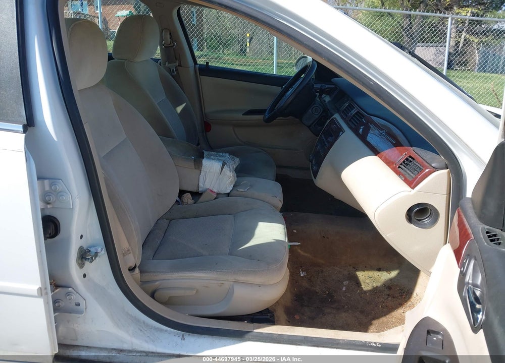 2010 CHEVROLET IMPALA LT VIN: 2G1WB5EN8A1173821