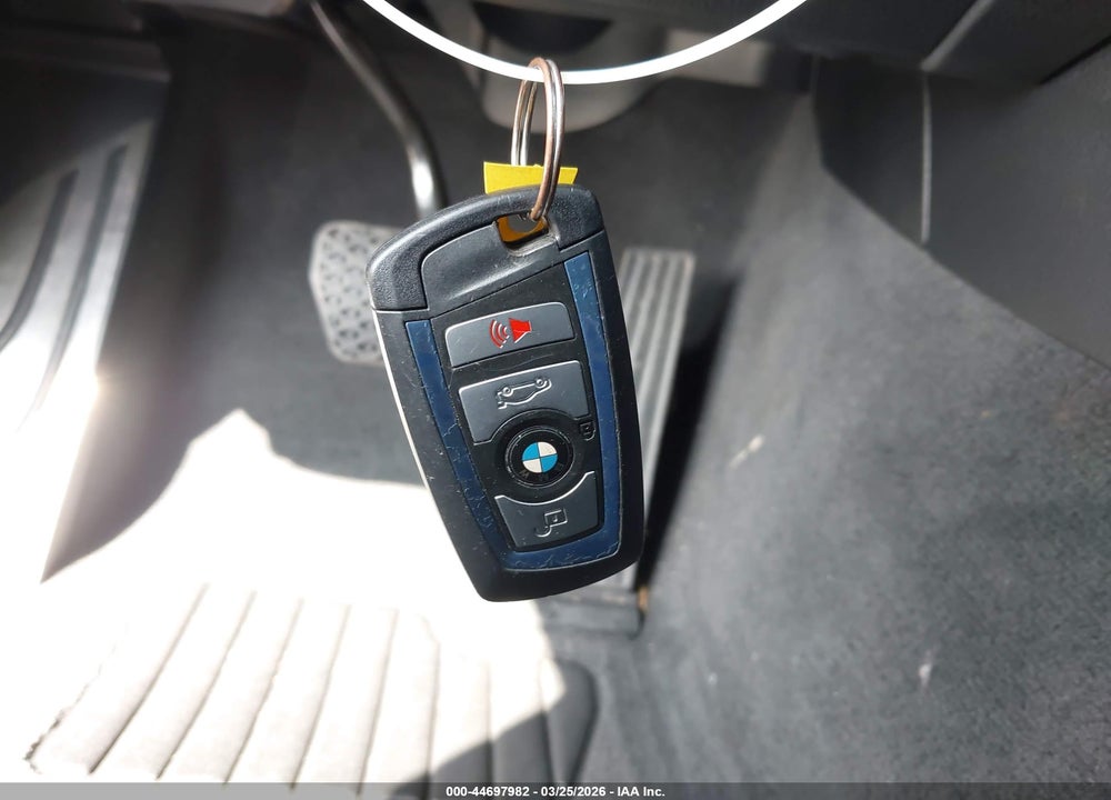 2018 BMW 330I VIN: WBA8B9C54JAE21935