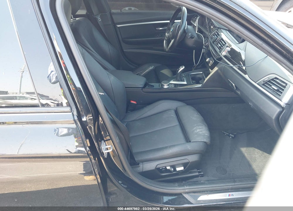 2018 BMW 330I VIN: WBA8B9C54JAE21935
