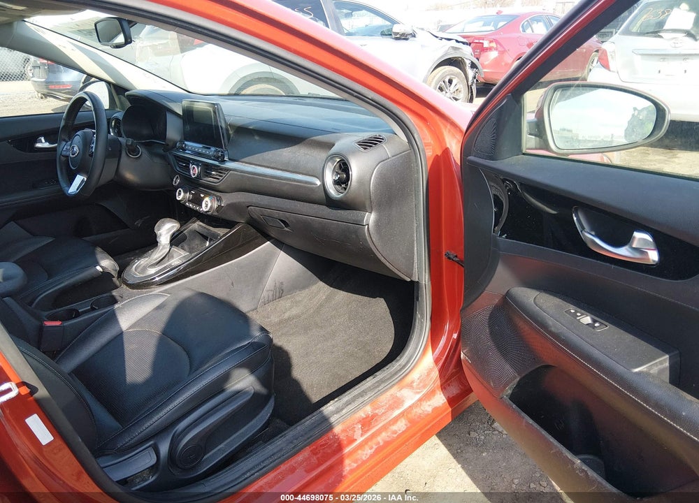 2019 KIA FORTE EX VIN: 3KPF54AD6KE069631