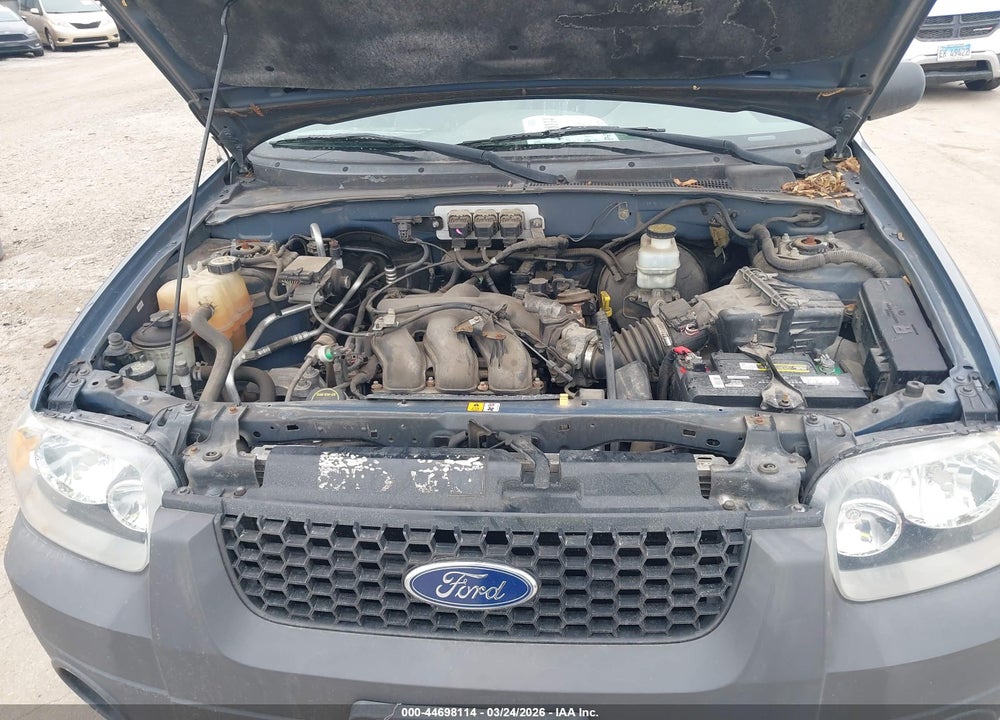 2005 FORD ESCAPE XLT VIN: 1FMYU93175KA01864