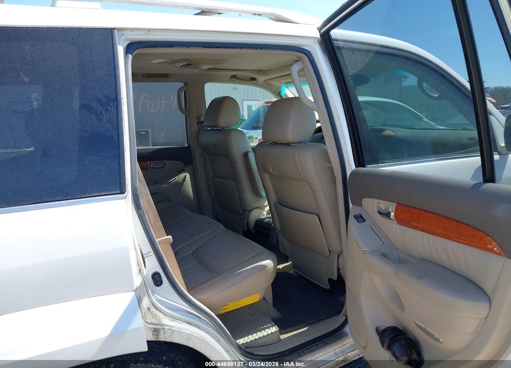 2004 LEXUS GX 470 VIN: JTJBT20X740058778
