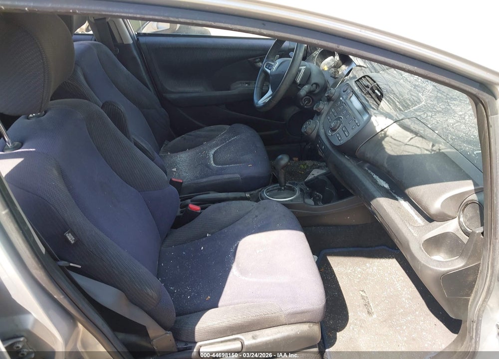 2012 HONDA FIT SPORT VIN: JHMGE8H57CC041645