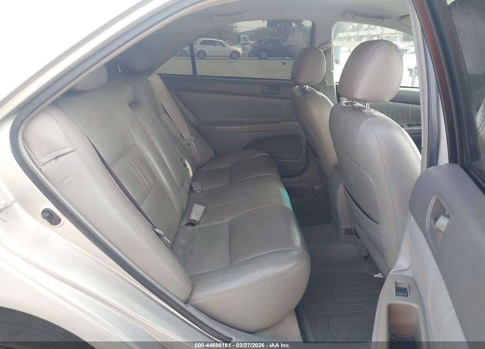 2002 TOYOTA CAMRY LE VIN: 4T1BE32K52U088979