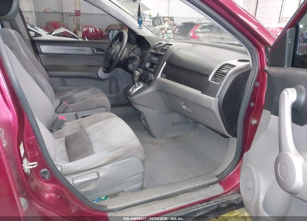 2007 HONDA CR-V LX VIN: JHLRE48347C107398