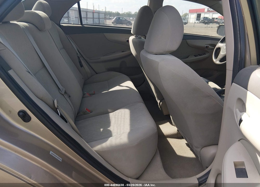 2009 TOYOTA COROLLA LE VIN: 1NXBU40E89Z009403