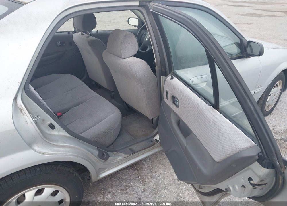 2000 MAZDA PROTEGE DX/LX VIN: JM1BJ2224Y0306968