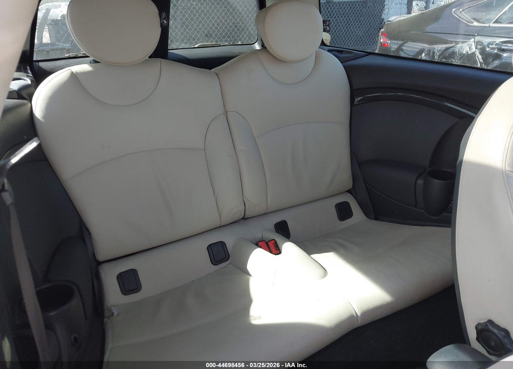 2012 MINI COOPER S CLUBMAN VIN: WMWZG3C54CTY39077