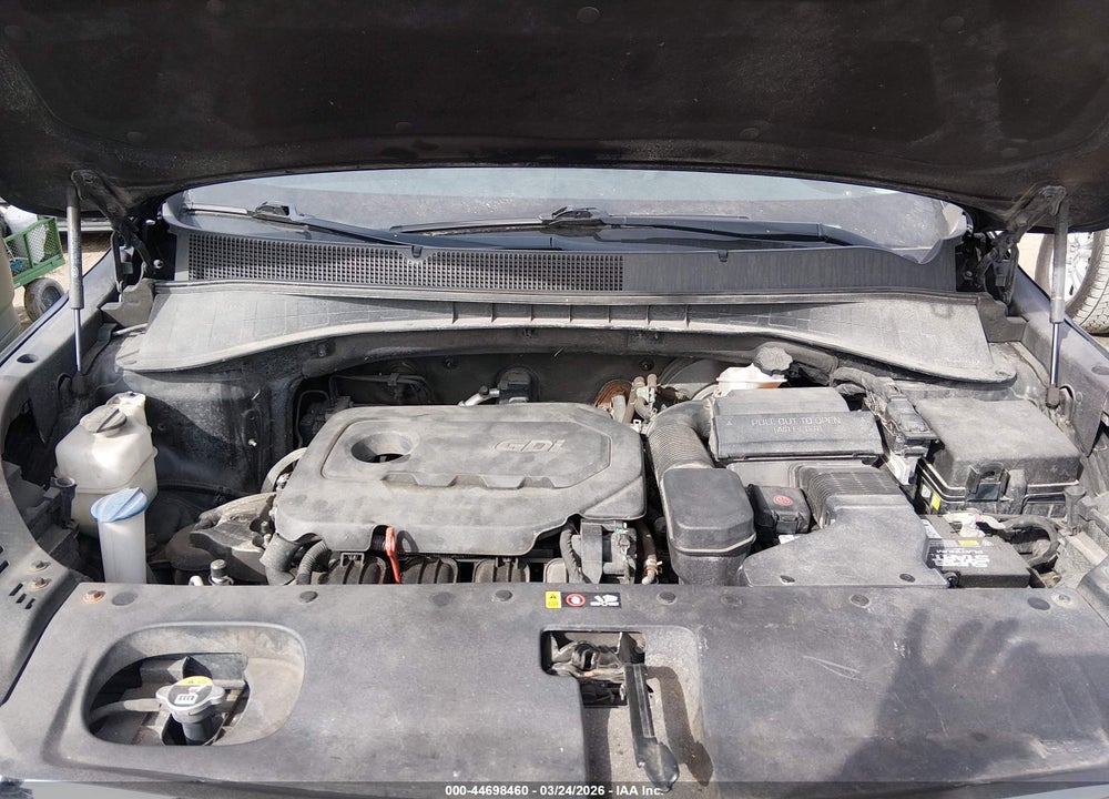 2019 KIA SORENTO 2.4L L VIN: 5XYPG4A37KG589085