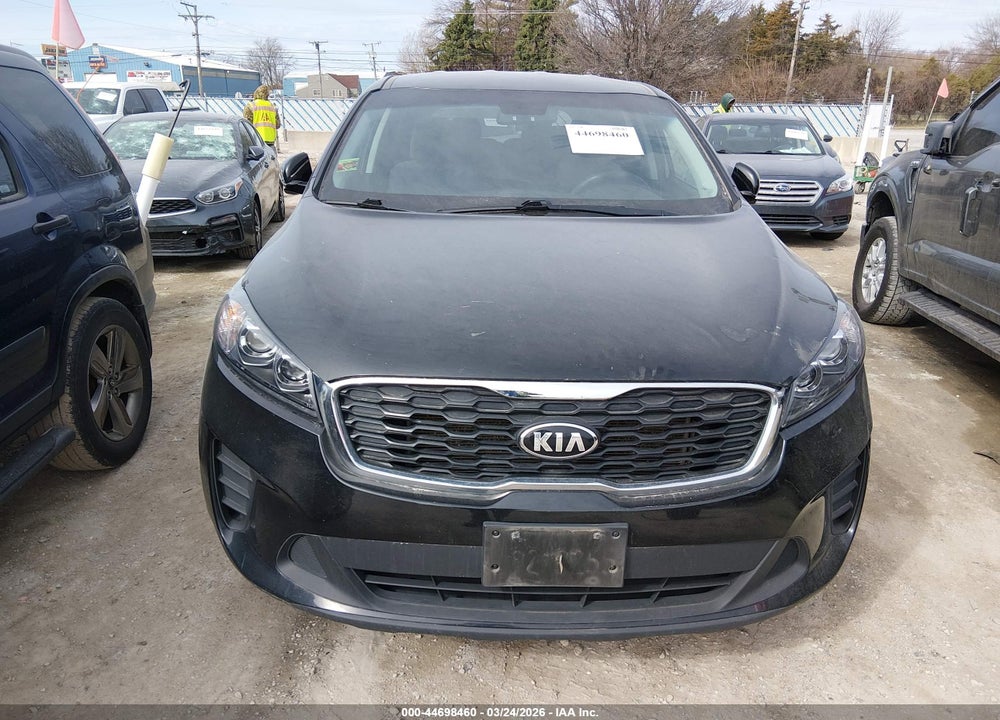 2019 KIA SORENTO 2.4L L VIN: 5XYPG4A37KG589085