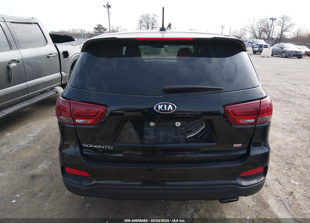 2019 KIA SORENTO 2.4L L VIN: 5XYPG4A37KG589085