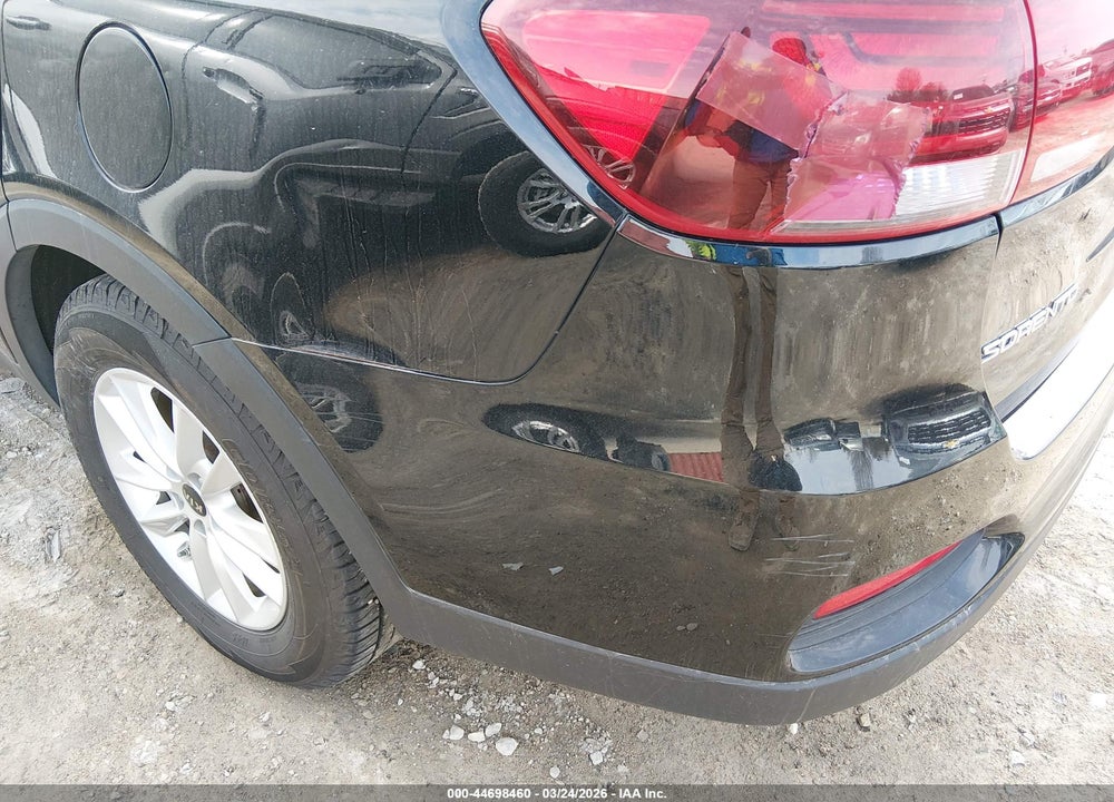 2019 KIA SORENTO 2.4L L VIN: 5XYPG4A37KG589085