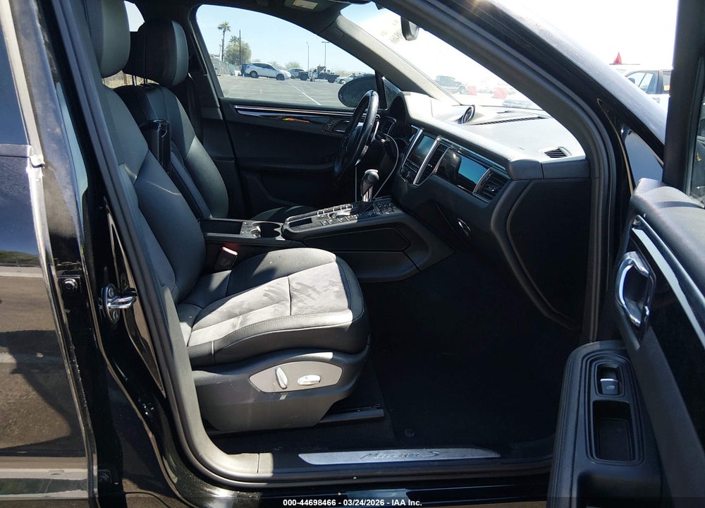 2015 PORSCHE MACAN S VIN: WP1AB2A5XFLB51910