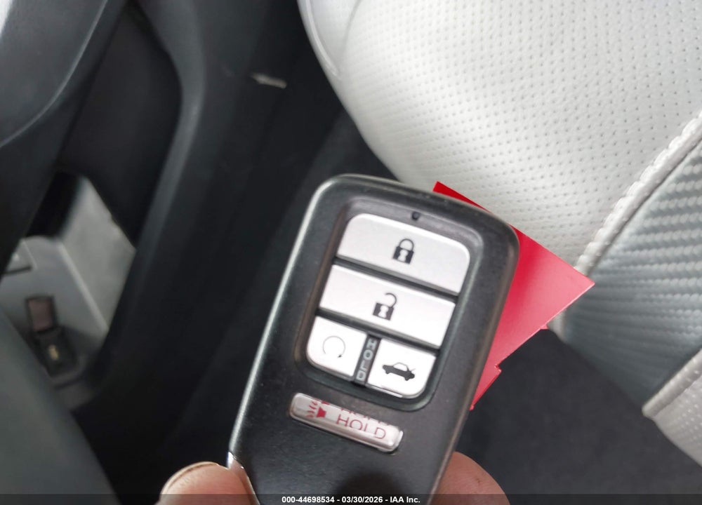 2018 HONDA CIVIC EX-L VIN: 19XFC1F81JE201371