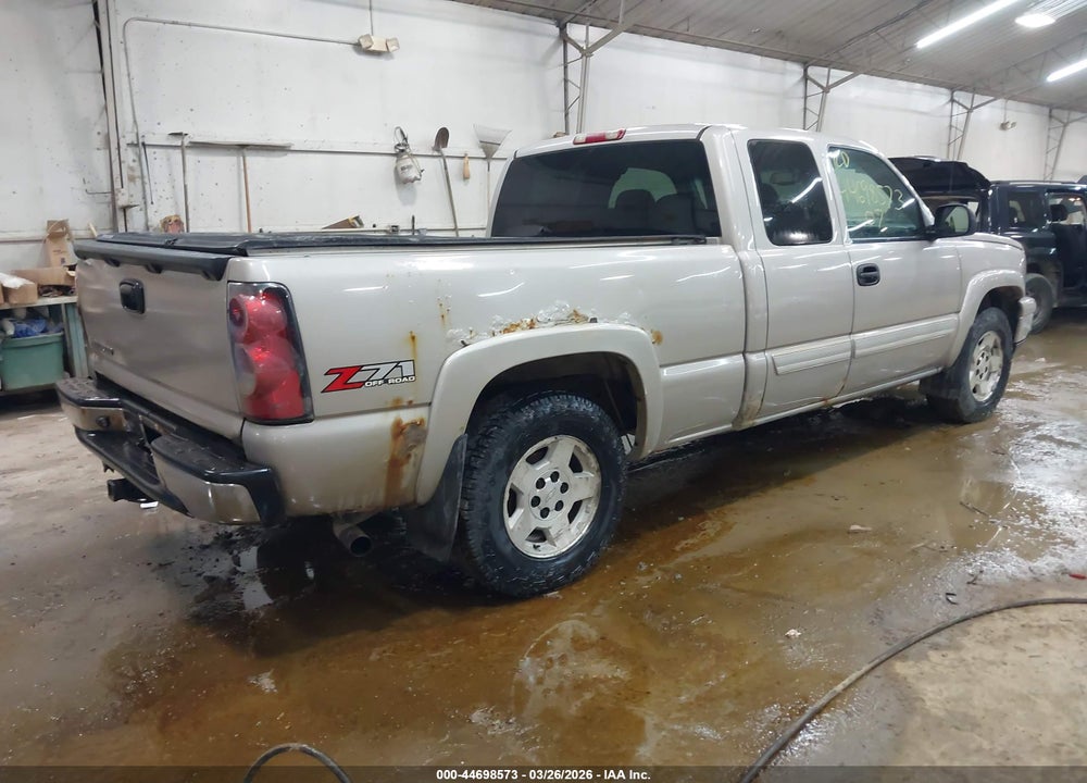 2007 CHEVROLET SILVERADO 1500 CLASSIC LT1 VIN: 1GCEK19B67Z143521