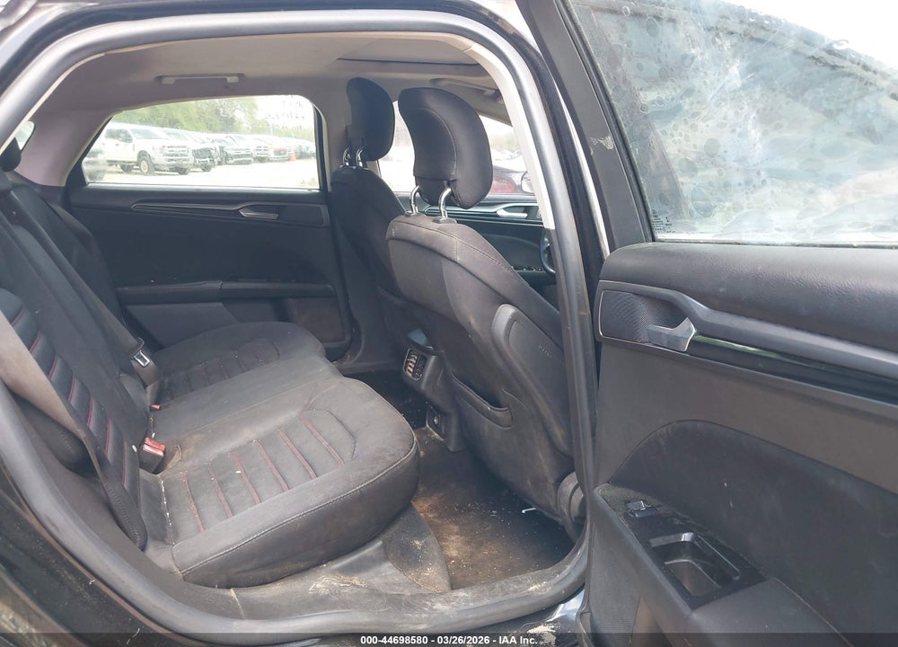 2014 FORD FUSION SE VIN: 3FA6P0H76ER268099
